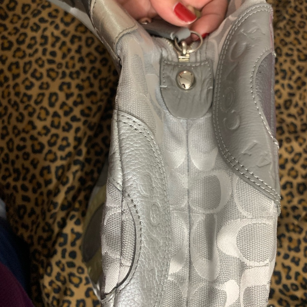 Kindly used Coach gray bag one minor flaw - Picture 16 of 16